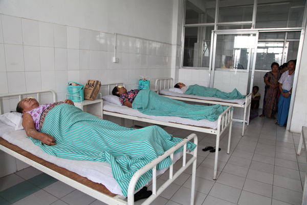 Myanmar patients receive free cataract operations