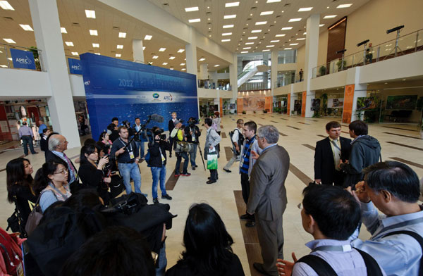 APEC main conference room opens to reporters