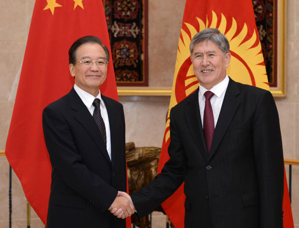 Premier Wen meets Kyrgyz President