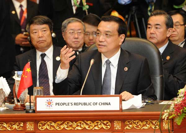 Li raises proposals on promoting China-ASEAN co-op