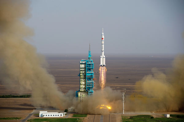 China to launch 20 spacecraft in 2013