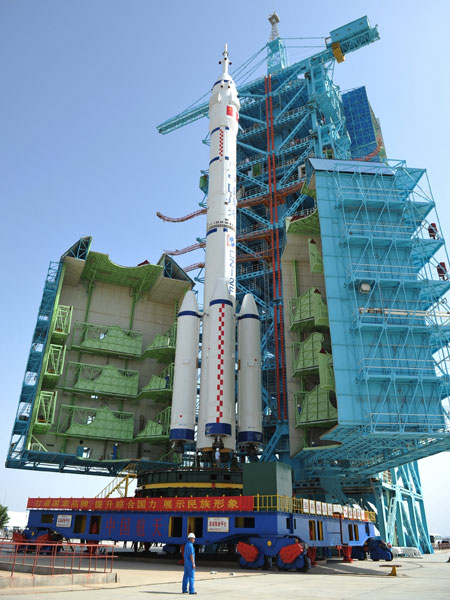 Launch center prepares for new manned mission