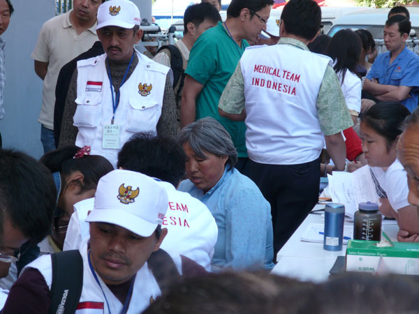 Indonesian medical team in Wenchuan quake-hit areas