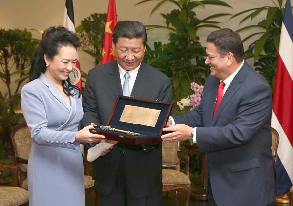 President Xi receives Key to city of San Jose