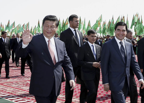 President opens complex at Turkmenistan gas field