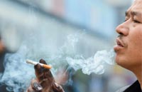 Ban smoking at two sessions, delegates urge
