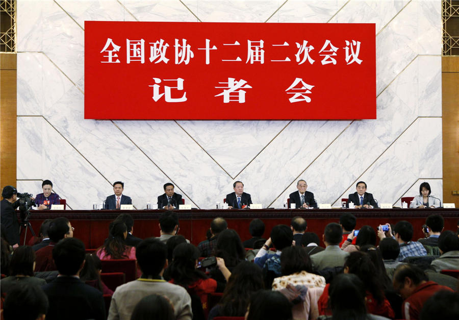 Political advisors amplify deepening economic reform