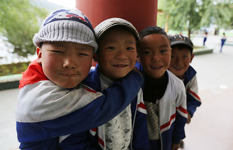 Primary school at the verge of Qinghai-Tibetan Plateau