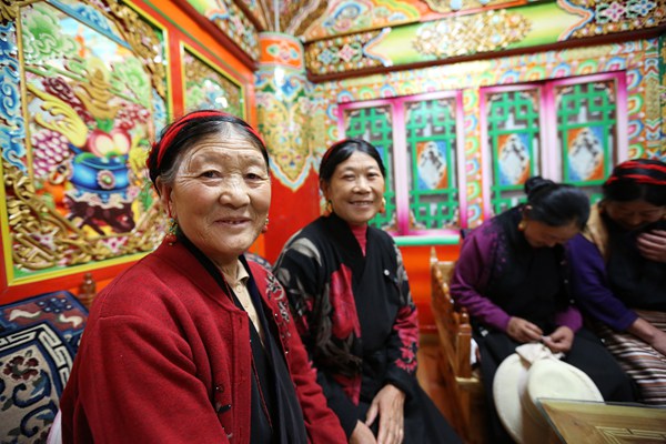 Sichuan-Tibet Highway reinvigorates tourism in far-off county