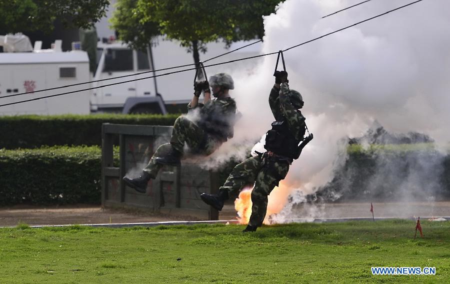 Armed policemen take part in anti-terrorism drill in Nanchang