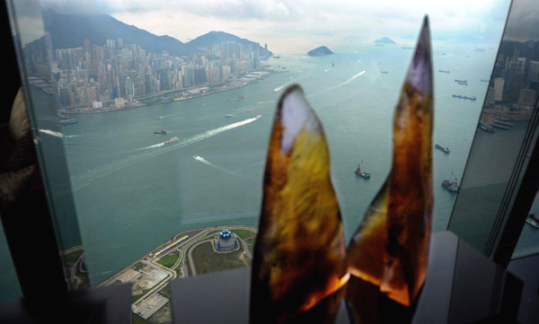 Skyscraper becomes a Hong Kong landmark