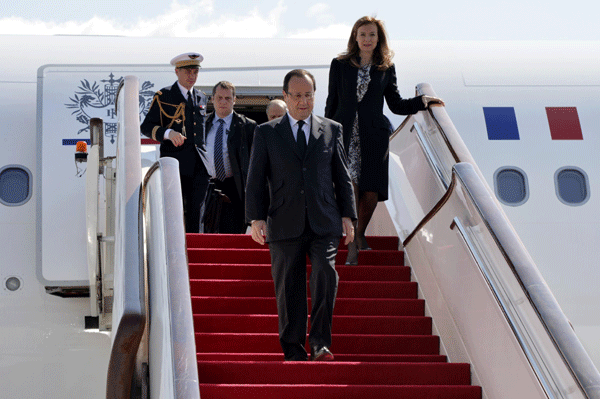 French president starts China visit