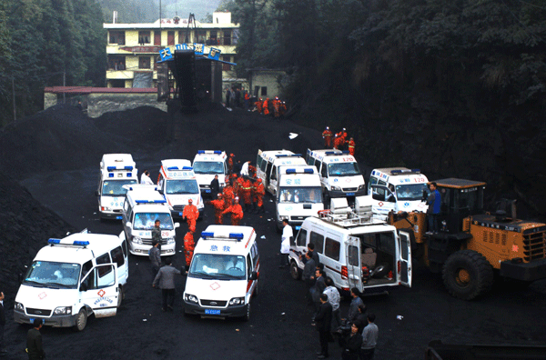 12 killed in SW China colliery blast