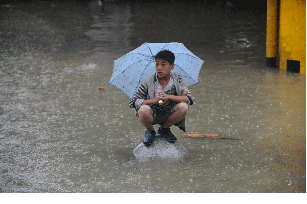 Red alert for torrential rain issued in Guiyang