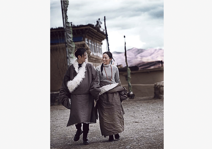 Tibetans' viral wedding photos contrast city with country life