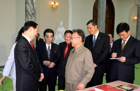 Kim Jong-il reúne-se com enviado do presidente da China