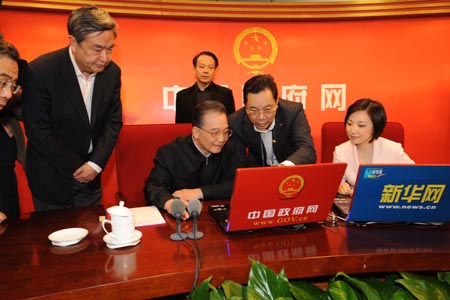 Premier Wen Jiabao online chat