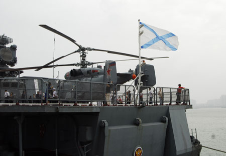 Russian submarine chaser opens to the public in Guangdong