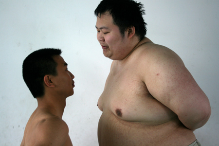 Putting on weight to be sumotori