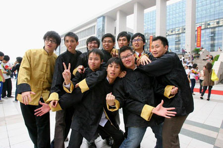 Chinese outfit for graduation