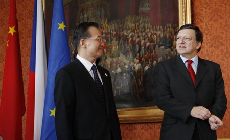 Premier Wen in Prague for China-EU summit