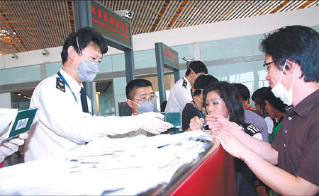 Fast response helps ease flu threat