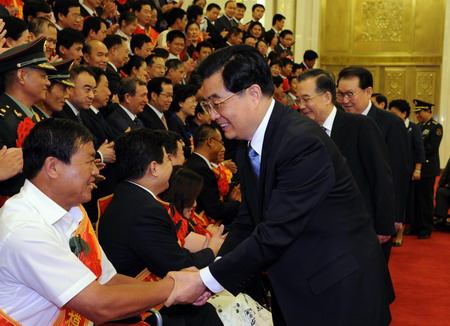 Chinese handicapped honored for seeking self-reliance