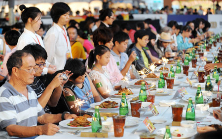 Longest dinner in the world