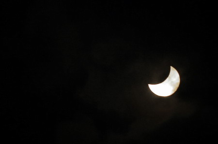 Asia witnesses solar eclipse