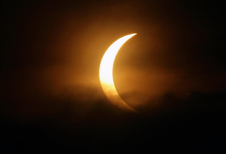 Asia witnesses solar eclipse