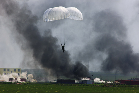 'Peace Mission-2009' joint anti-terror military exercise