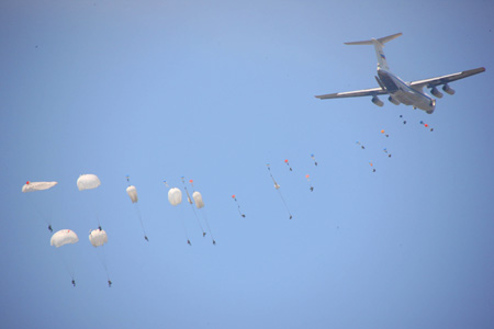 'Peace Mission-2009' joint anti-terror military exercise