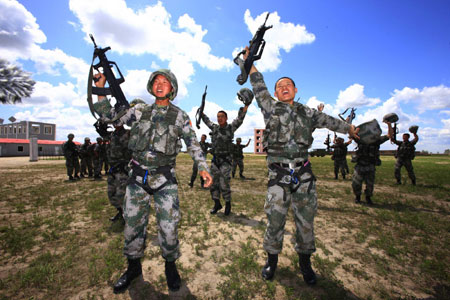 'Peace Mission-2009' joint anti-terror military exercise