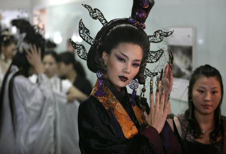 Graduation design show features Chinese fiction, myths