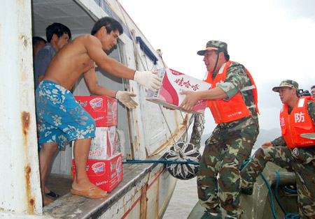 9 fishermen missing in SE China as typhoon Morakot nears