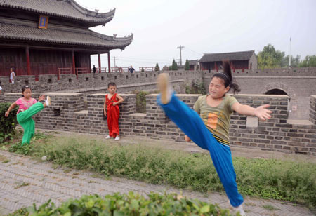 Kung fu children