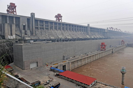 Three Gorges set for full play as reservoir swells