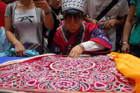 Traditional handicraft competition held in Kaili, SW China