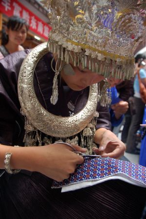 Traditional handicraft competition held in Kaili, SW China