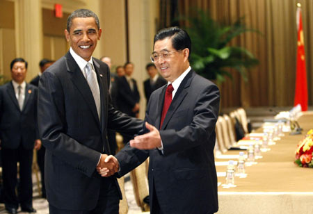 Hu meets with Obama