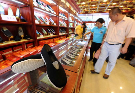 Qianmen revives dreams of old Beijing