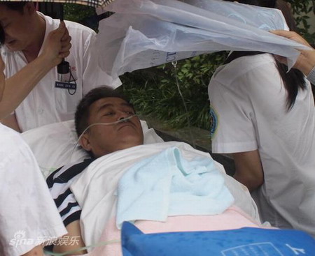 Stroke-hit comedian Zhao in stable condition after surgery