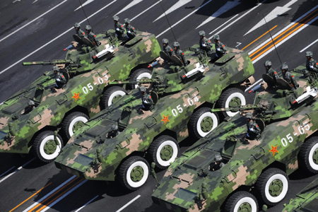 New weapons displayed during the 60th anniversary parade