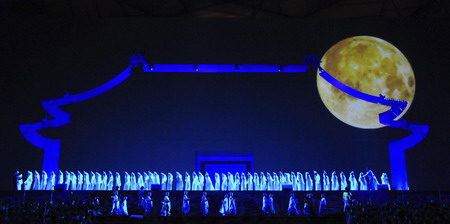 Opera Turandot debuts at Bird's Nest