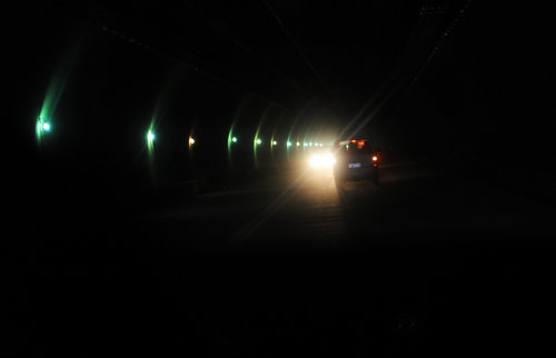 First undersea tunnel in Chinese mainland runs through