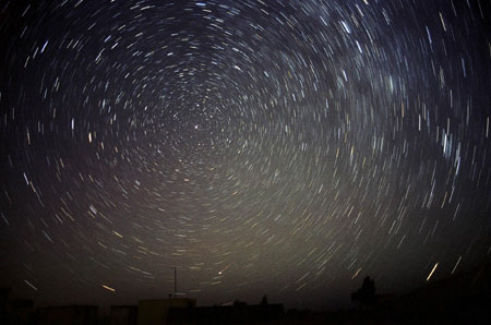 Leonid meteor shower around the world