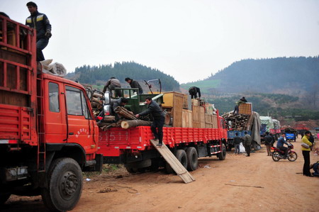 Resettle for south-to-north water project in C.China