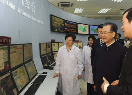 Wen stresses meteorological service development