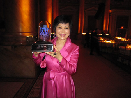 Yue-sai Kan a global ambassador for Sheba center