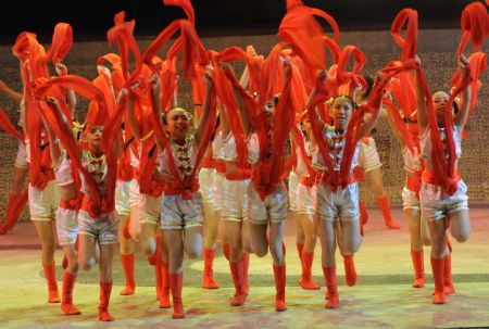 Grand gala marks the decade after Macao's return